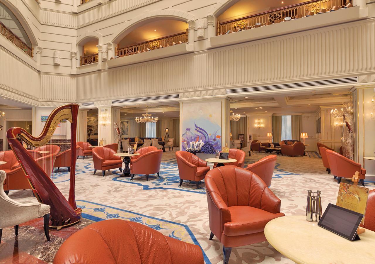 Grand Regency Doha, Trademark Collection By Wyndham Bagian luar foto Lobby
