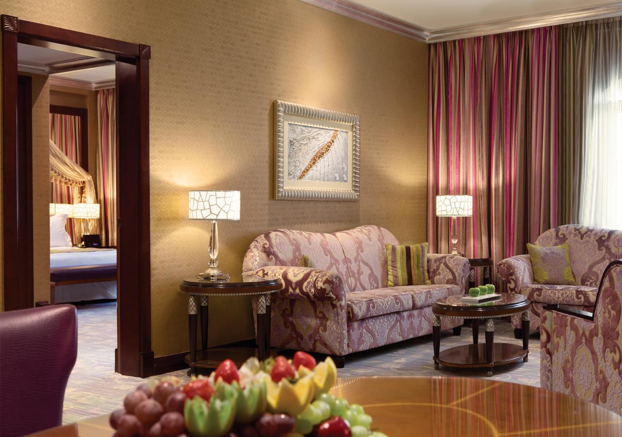 Grand Regency Doha, Trademark Collection By Wyndham Hotel Bagian luar foto